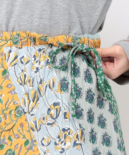 チチカカ（チチカカ）の「エコフレンドリーダイ ブロックプリントフラワーパッチスカート（スカート・レディース・ブルー系その他/パープル系その他/グリーン系その他・FREE）」の16枚目の写真