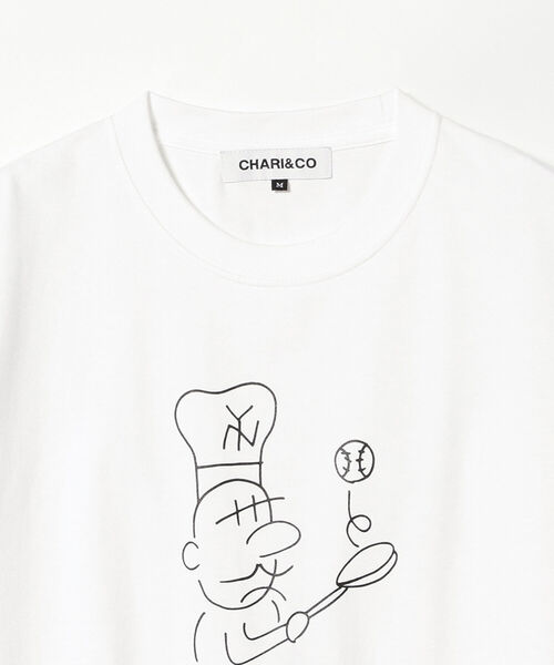CHARI&CO（チャリアンドコー）の「CHARI&CO × Ken Kagami / NY シェフ Tシャツ（Tシャツ/カットソー・メンズ・ホワイト・SMALL/X-LARGE/MEDIUM/LARGE）」の3枚目の写真