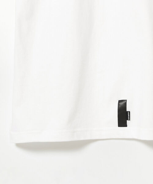 CHARI&CO（チャリアンドコー）の「CHARI&CO × Ken Kagami / NY シェフ Tシャツ（Tシャツ/カットソー・メンズ・ホワイト・SMALL/X-LARGE/MEDIUM/LARGE）」の5枚目の写真