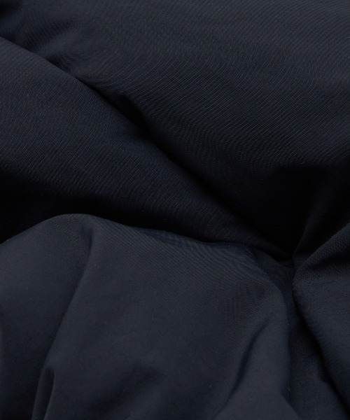 JIL SANDER（ジルサンダー）の「DOWN SCARF 01（マフラー・レディース・ブラウン系/ブルー系・U）」の6枚目の写真