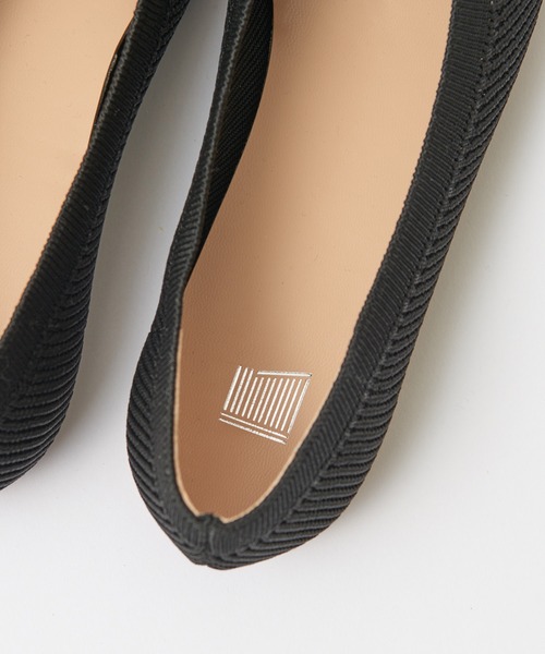 COLONY 2139（コロニートゥーワンスリーナイン）の「【マカロンFoot】ストレスフリーニットパンプス（パンプス・レディース・ブラック/モカ/カーキ・SMALL/MEDIUM/LARGE）」の14枚目の写真
