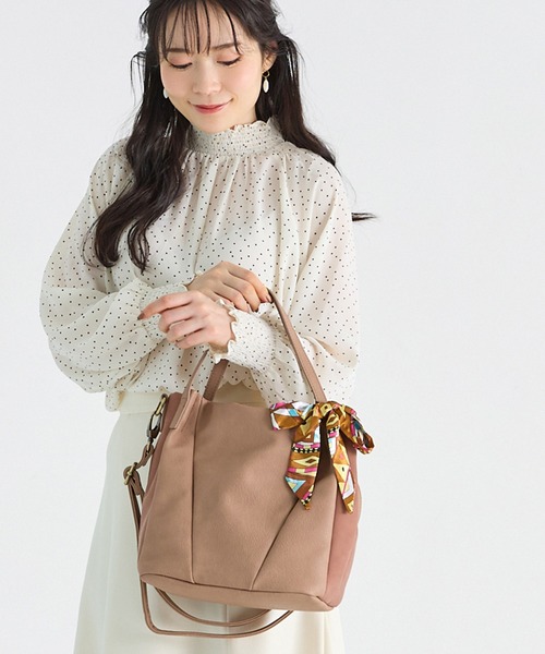 zucchero filato（ズッケロフィラート）の「zuccher ズッケロ バッグ レディース 2way B5サイズ ななめ掛け 通勤 通学 スカーフ付き 48905Y（ハンドバッグ・レディース・グレー/ブラック/ピンク/ブラウン・FREE）」の15枚目の写真