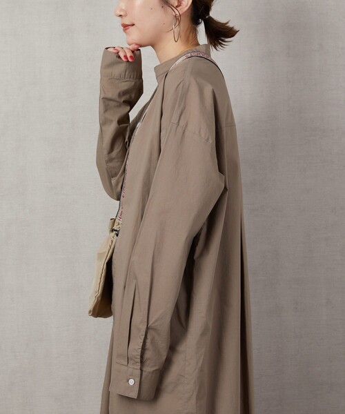 FREAK'S STORE（フリークスストア）の「▽【WEB限定】スタンドカラーデザインシャツワンピース（シャツワンピース・レディース・ホワイト/ブラック/グリーン/ブルー/ベージュ/パープル・ﾌﾘ-）」の19枚目の写真