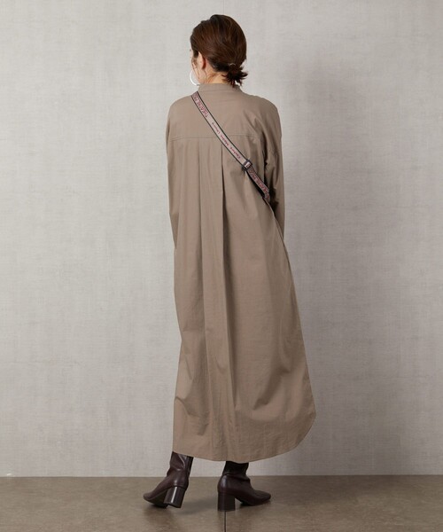 FREAK'S STORE（フリークスストア）の「▽【WEB限定】スタンドカラーデザインシャツワンピース（シャツワンピース・レディース・ホワイト/ブラック/グリーン/ブルー/ベージュ/パープル・ﾌﾘ-）」の20枚目の写真