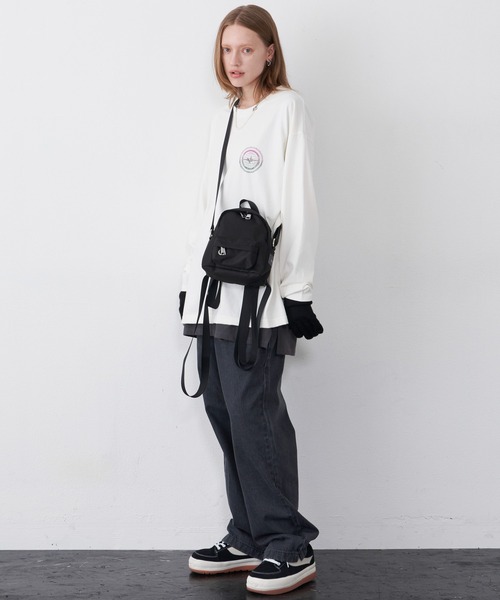 AIVER（アイバー）の「AIVER　2WAYミニリュックショルダーバッグ（バックパック/リュック・メンズ・チャコールグレー/ブラック・FREE）」の6枚目の写真