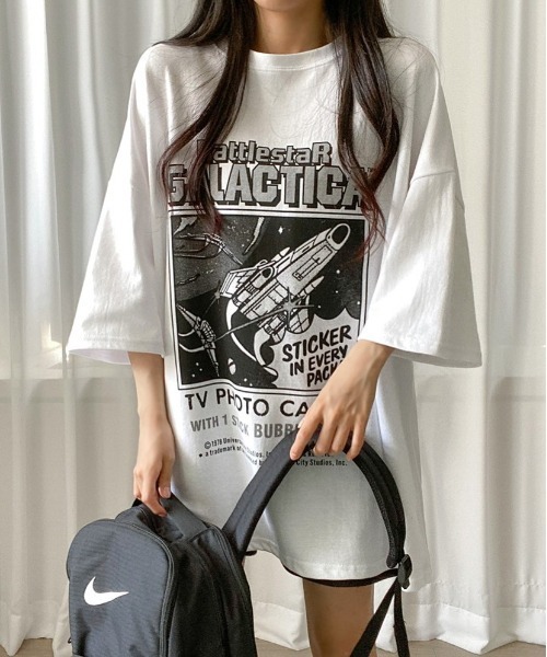 SONA(ソナ)の「SONYUNARA GALACTICAプリントオーバーTシャツ(Tシャツ/カットソー・レディース・アイボリー/ダークグレー/スカイブルー・FREE)」の6枚目の写真