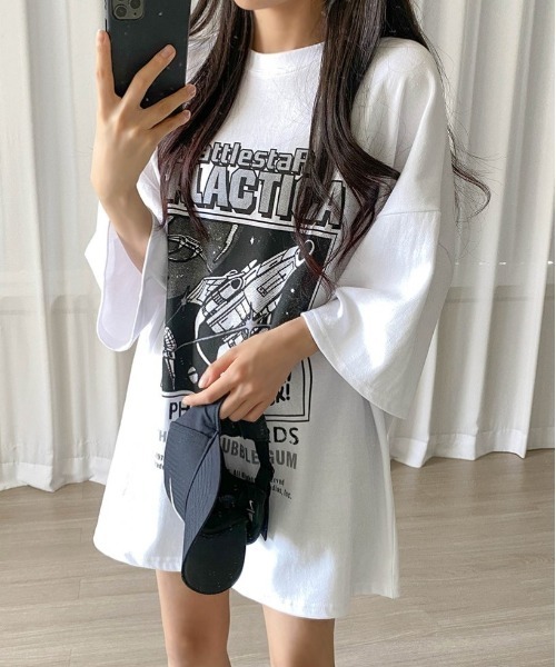 SONA(ソナ)の「SONYUNARA GALACTICAプリントオーバーTシャツ(Tシャツ/カットソー・レディース・アイボリー/ダークグレー/スカイブルー・FREE)」の10枚目の写真