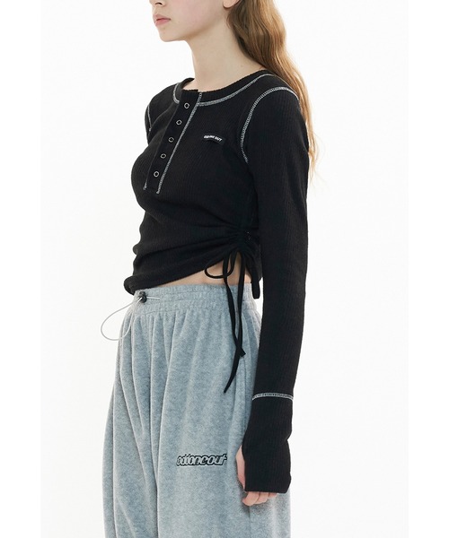 oddoneout(オッドワンアウト)の「A'GEM/9 × .kom『ODD ONE OUT/オッドワンアウト』Colored sewing string top/ カラー ソーイング ストリング ロングスリーブカットソー(その他トップス・レディース・ブラック/ライトグリーン/ピンク・FREE)」の9枚目の写真