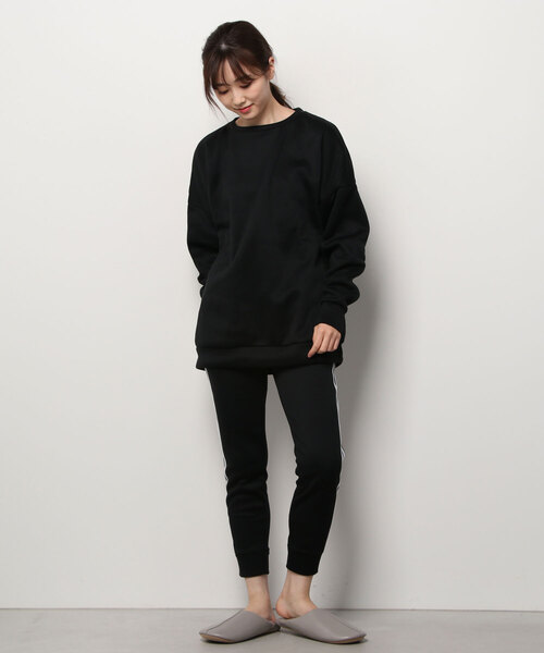 FUNALIVE(ファンアライブ)の「CELESTE RANA T100 裏起毛ワイドパンツルームウエア上下セット(ルームウェア/パジャマ・レディース・ブラック/グレー/モカ/チョコ/チャコール/モスグリーン・M-L/L-XL/XXL)」の2枚目の写真