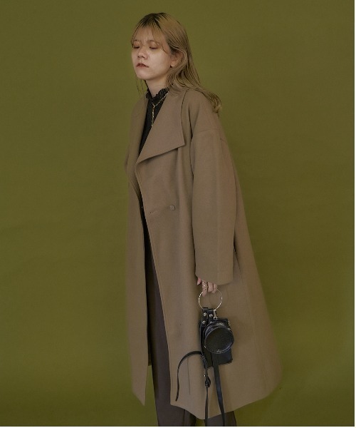 VANNIE U（ヴァニーユー）の「ビックカラーガウンコート（ダウンジャケット/コート・レディース・ブラック/ベージュ/パープル/アイボリー・FREE）」の9枚目の写真