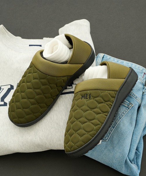 MEI（メイ）の「【MEI】ワンマイルルームサンダル/スリッポン/キルティングモックシューズ/防寒サンダル（スリッポン・レディース・ブラック/ベージュ/オリーブ/マスタード/レッド/ライトブラウン/ライトグレー/チャコールグレー・26cm/24㎝/25cm/27cm/28cm/25/26/27/24/28）」の6枚目の写真