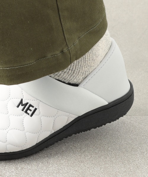 MEI（メイ）の「【MEI】ワンマイルルームサンダル/スリッポン/キルティングモックシューズ/防寒サンダル（スリッポン・レディース・ブラック/ベージュ/オリーブ/マスタード/レッド/ライトブラウン/ライトグレー/チャコールグレー・26cm/24㎝/25cm/27cm/28cm/25/26/27/24/28）」の11枚目の写真