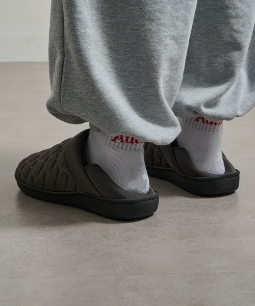 MEI（メイ）の「【MEI】ワンマイルルームサンダル/スリッポン/キルティングモックシューズ/防寒サンダル（スリッポン・レディース・ブラック/ベージュ/オリーブ/マスタード/レッド/ライトブラウン/ライトグレー/チャコールグレー・26cm/24㎝/25cm/27cm/28cm/25/26/27/24/28）」の20枚目の写真