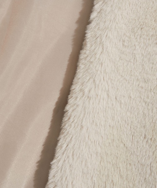 vis-`a-vis（ビサビ）の「【WEB限定】ふわっとボリューミー、ショールカラーファーブルゾン（ブルゾン・レディース・グレー系その他/キナリ/ベージュ/ピンク・FREE）」の17枚目の写真