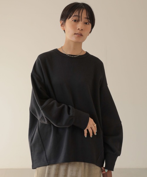 AMERICAN HOLIC（アメリカンホリック）の「袖ボリューム裏毛プルオーバー（スウェット・レディース・ライトグレー/ブラック/サックスブルー/モカ・M/L）」の2枚目の写真