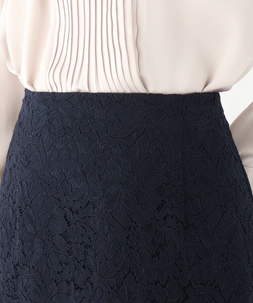 OPAQUE.CLIP（オペークドットクリップ）の「◆スカラップレースタイトスカート【WEB限定サイズ】（スカート・レディース・ネイビー/ライトグレー・38/42/36/40/34）」の9枚目の写真