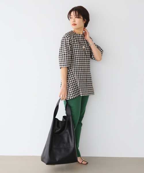 IENA（イエナ）の「プレミアム天竺セミフレアパンツ（その他パンツ・レディース・ベージュ/グリーン/ネイビー/ピンク・36/38/40）」の13枚目の写真