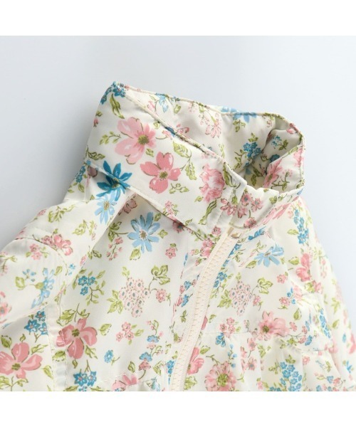 BRANSHES(ブランシェス)の「【撥水加工】花柄ウィンドブレーカー(ナイロンジャケット・キッズ・オフホワイト/ラベンダー・90cm/100cm/110cm/120cm/130cm/140cm/150cm)」の13枚目の写真