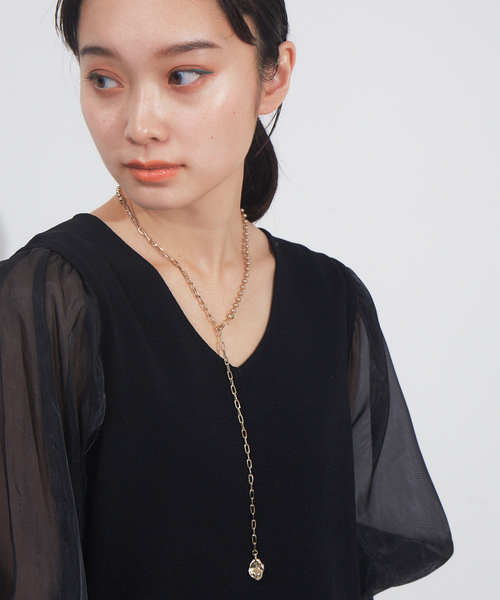 NOMINE（ノミネ）の「モチーフポイントミックスチェーンネックレス（ネックレス・レディース・ゴールド・フリー）」の3枚目の写真