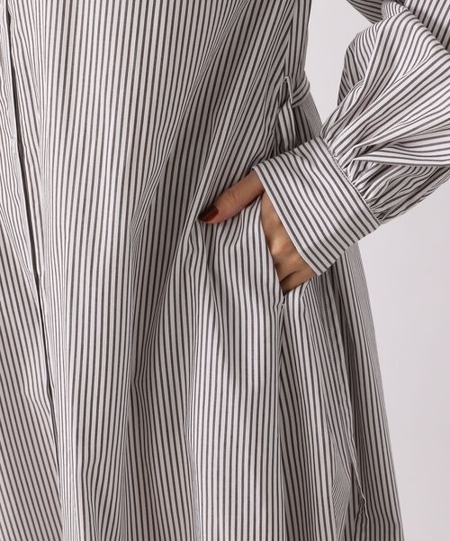 LOWRYS FARM（ローリーズファーム）の「ソデタックシャツワンピース　264157（ワンピース・レディース・オフホワイト/ブラウン系その他/ブルー系その他/ピンク系その他・FREE）」の6枚目の写真