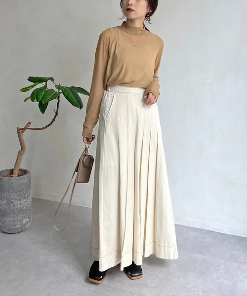 CAPRICIEUX LE'MAGE（カプリシューレマージュ）の「〈セットアイテム〉タンクSETチュールハイネックTシャツ（Tシャツ/カットソー・レディース・ブラック/ベージュ/ライトベージュ・FREE）」の10枚目の写真