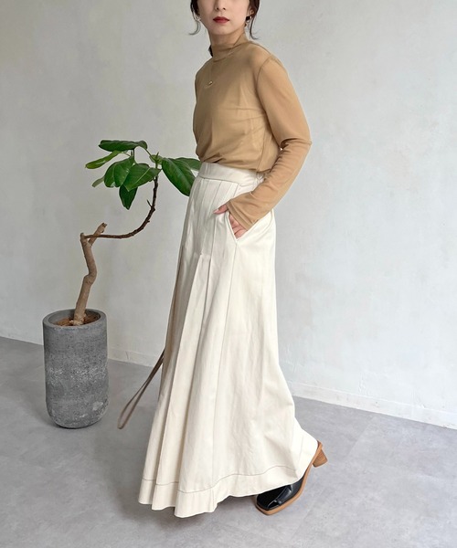 CAPRICIEUX LE'MAGE（カプリシューレマージュ）の「〈セットアイテム〉タンクSETチュールハイネックTシャツ（Tシャツ/カットソー・レディース・ブラック/ベージュ/ライトベージュ・FREE）」の12枚目の写真