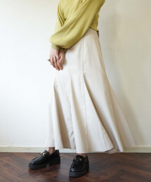 archives（アルシーヴ）の「配色ステッチマーメイドスカート（スカート・レディース・ブラック/ベージュ/ブルー/アイボリー・MEDIUM）」の11枚目の写真