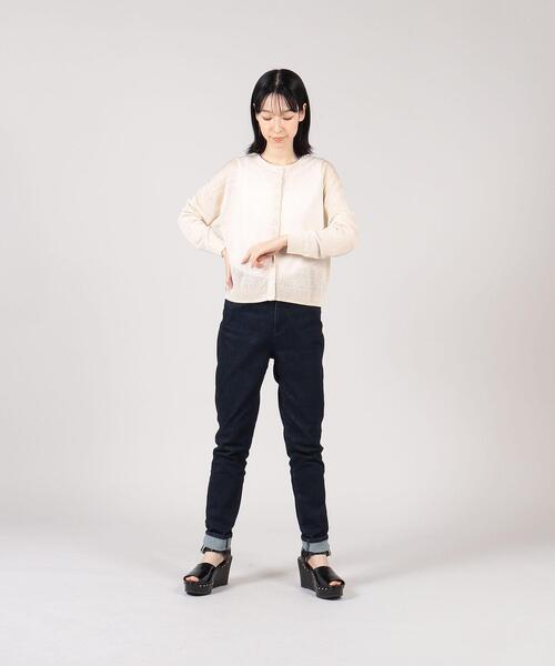 To b. by agnes b.(トゥービーバイアニエスベー)の「WR27 PULLOVER ニューシアーニットカーディガン(カーディガン/ボレロ・レディース・ベージュ・FREE)」の4枚目の写真