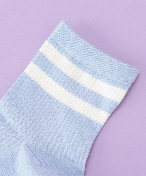 LOVETOXIC（ラブトキシック）の「2本ラインクルーソックス（ソックス/靴下・キッズ・ピンク/サックスブルー/オフホワイト/ブラック・FREE）」の5枚目の写真