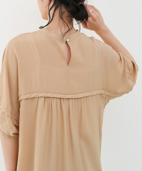 Social GIRL(ソーシャルガール)の「ラグランギャザーブラウス(シャツ/ブラウス・レディース・ブラック/ベージュ/イエロー/アイボリー・S/M/L)」の7枚目の写真