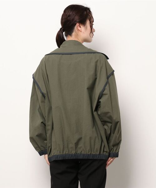 Vivienne Westwood（ヴィヴィアンウエストウッド）の「ｺｯﾄﾝｼｱｻｯｶｰｼｬﾂﾌﾞﾙｿﾞﾝ（その他アウター・レディース・カーキ/ダークネイビー・FREE）」の4枚目の写真