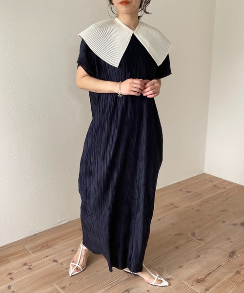 wee9s（ウィークス）の「mulch scene pleats collar / マルチシーンプリーツカラー付け襟（付け襟・レディース・ベージュ/アイボリー/ブラック・FREE）」の7枚目の写真