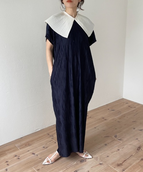 wee9s（ウィークス）の「mulch scene pleats collar / マルチシーンプリーツカラー付け襟（付け襟・レディース・ベージュ/アイボリー/ブラック・FREE）」の11枚目の写真