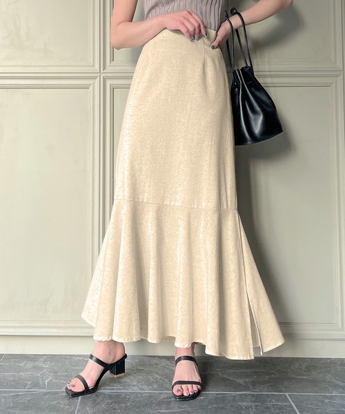 JUNOAH(ジュノア)の「リネン混スリットマーメイドスカート(スカート・レディース・ブラック/グリーン/アイボリー/モカ・MEDIUM/LARGE/X-LARGE)」の2枚目の写真