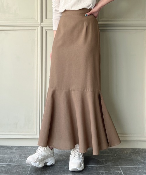JUNOAH(ジュノア)の「リネン混スリットマーメイドスカート(スカート・レディース・ブラック/グリーン/アイボリー/モカ・MEDIUM/LARGE/X-LARGE)」の19枚目の写真