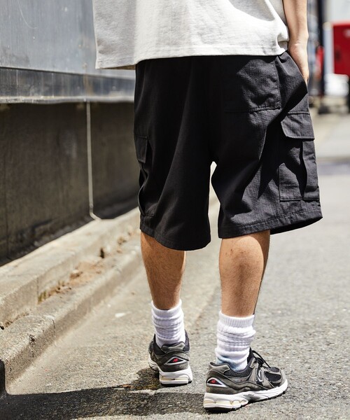 FREAK'S STORE（フリークスストア）の「WEB限定 ドライタッチ イージーカーゴショーツ/リップストップ（カーゴパンツ・メンズ・ブラック/ベージュ/オリーブ/ネイビー・SMALL/MEDIUM/LARGE）」の17枚目の写真