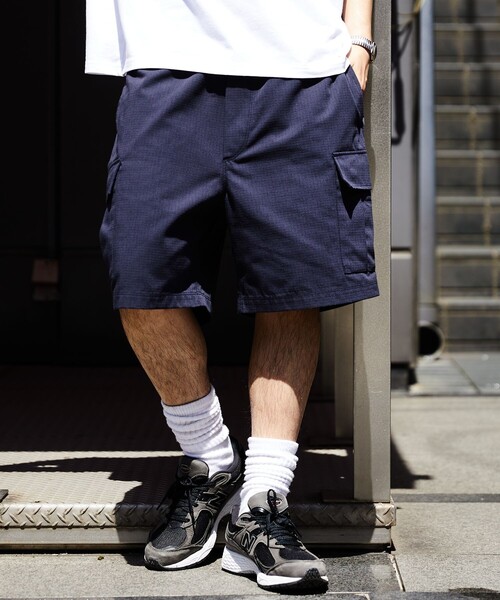 FREAK'S STORE（フリークスストア）の「WEB限定 ドライタッチ イージーカーゴショーツ/リップストップ（カーゴパンツ・メンズ・ブラック/ベージュ/オリーブ/ネイビー・SMALL/MEDIUM/LARGE）」の22枚目の写真