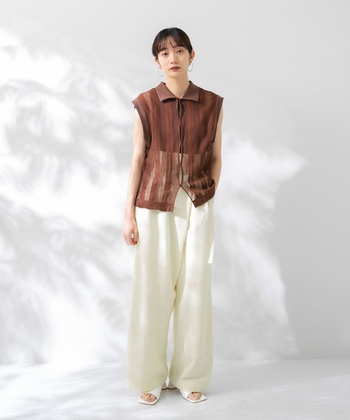 KBF(ケイビーエフ)の「レースノースリーブポロシャツ(ポロシャツ・レディース・ライトブルー/ブラウン/アイボリー・ONE)」の8枚目の写真