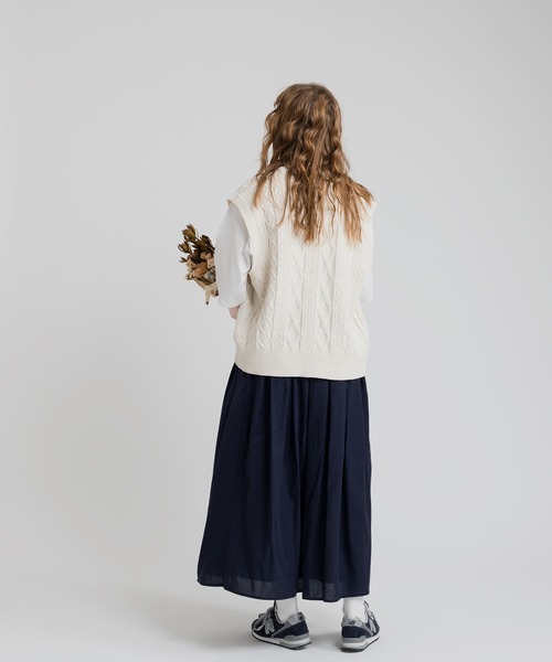 MUHET(ミュエータ)の「レトロCATTシャツ(Tシャツ/カットソー・レディース・ホワイト/ライトグレー・MEDIUM/X-LARGE)」の19枚目の写真
