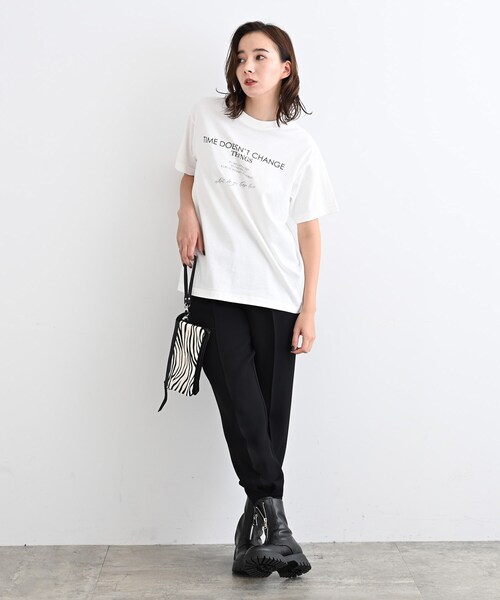 INDIVI(インディヴィ)の「【WORLD for the World】ロゴTシャツ(Tシャツ/カットソー・レディース・ホワイト/ブラック・38/05/13)」の19枚目の写真