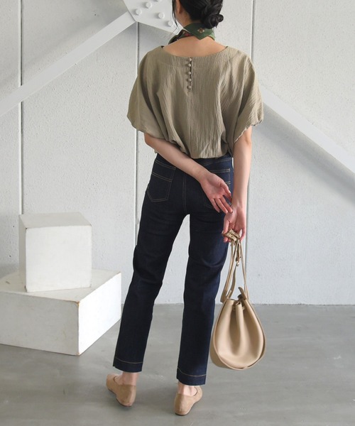 sango(sango)の「前後2WAYバルーンブラウス(Tシャツ/カットソー・レディース・ブラック/ブルー系その他/オリーブ系・FREE)」の22枚目の写真