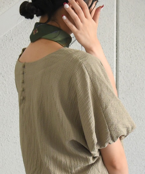 sango(sango)の「前後2WAYバルーンブラウス(Tシャツ/カットソー・レディース・ブラック/ブルー系その他/オリーブ系・FREE)」の15枚目の写真