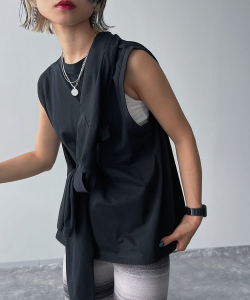 PAGEBOY(ページボーイ)の「CORE / レイヤードスリーブトップス(Tシャツ/カットソー・レディース・ブラック/オフホワイト・FREE)」の10枚目の写真