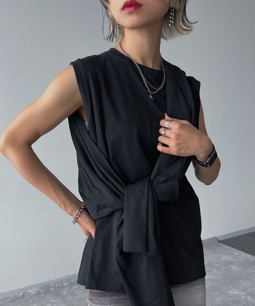 PAGEBOY(ページボーイ)の「CORE / レイヤードスリーブトップス(Tシャツ/カットソー・レディース・ブラック/オフホワイト・FREE)」の12枚目の写真