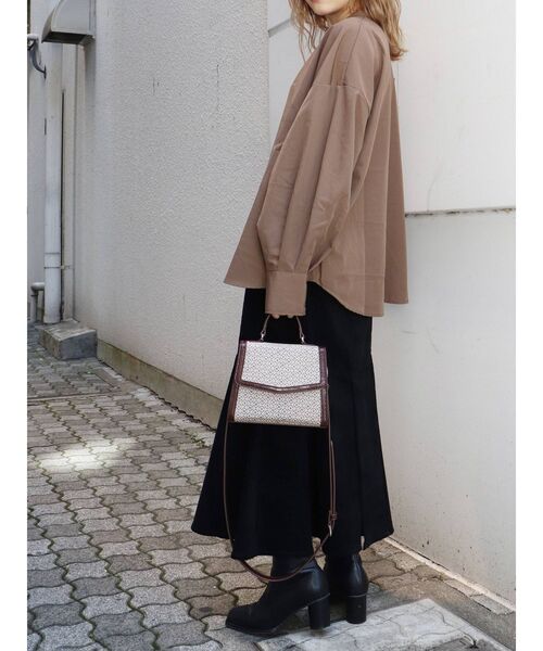 MURUA（ムルーア）の「ラウンドフラップバッグ（ハンドバッグ・レディース・その他1・FREE）」の7枚目の写真