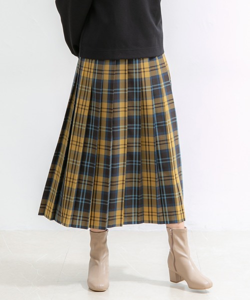 Honeys(ハニーズ)の「プリーツロングスカート(スカート・レディース・オレンジ系その他/ブラック/イエロー系その他/ブルー系その他/グリーン系その他・S/L/M)」の4枚目の写真