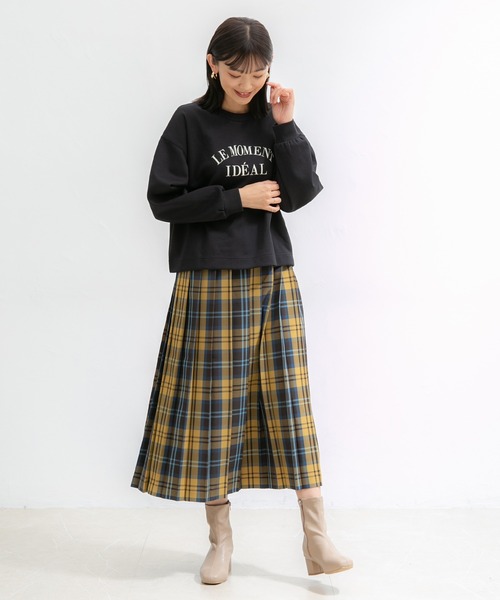 Honeys(ハニーズ)の「プリーツロングスカート(スカート・レディース・オレンジ系その他/ブラック/イエロー系その他/ブルー系その他/グリーン系その他・S/L/M)」の22枚目の写真