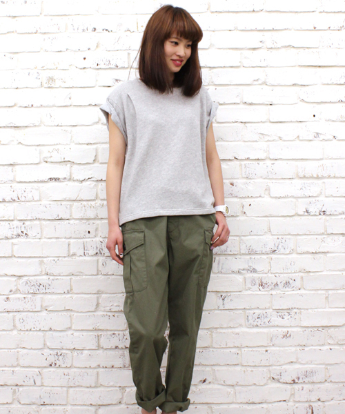 CIAOPANIC(チャオパニック)の「【Ciaopanic】吊り裏毛袖口ターンバックTOPS(Tシャツ/カットソー・レディース・ホワイト/ブラック/ライトグレー・FREE)」の9枚目の写真