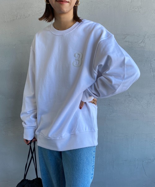 1piu1uguale3 RELAX（ウノピュウノウグァーレトレリラックス）の「[1PIU1UGUALE3 RELAX/ウノピゥウノウグァーレトレ リラックス] 別注 バックプリント クルーネックスウェット（スウェット・レディース・ホワイト/ブラック・S/M/L）」の19枚目の写真