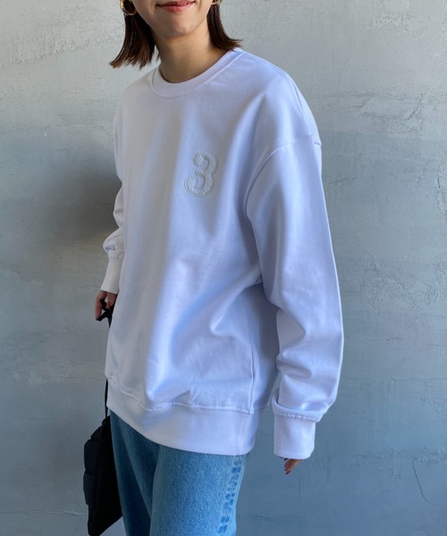 1piu1uguale3 RELAX（ウノピュウノウグァーレトレリラックス）の「[1PIU1UGUALE3 RELAX/ウノピゥウノウグァーレトレ リラックス] 別注 バックプリント クルーネックスウェット（スウェット・レディース・ホワイト/ブラック・S/M/L）」の20枚目の写真